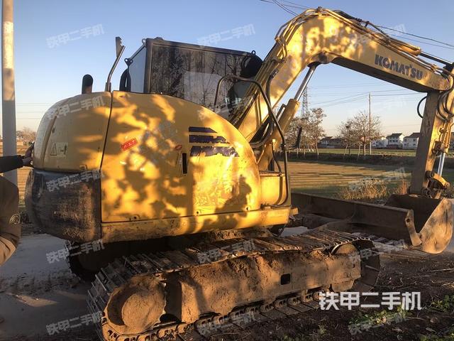 整機右后45°(整機外觀) 整機右后45°(整機外觀)