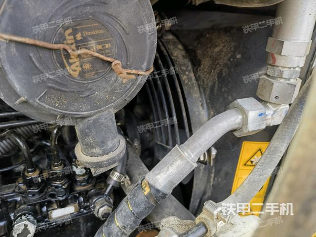 水箱+風(fēng)扇特寫(上車部件) 水箱+風(fēng)扇特寫(上車部件)