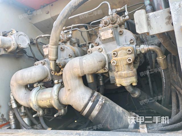 液壓泵室(大件艙室) 液壓泵室(大件艙室)