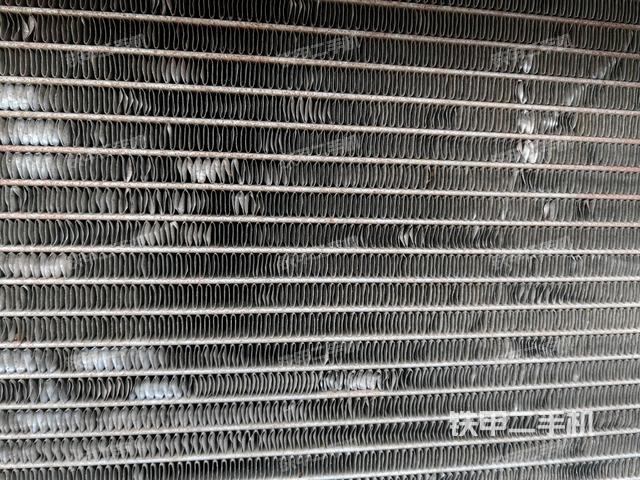 散熱器室(大件艙室) 散熱器室(大件艙室)