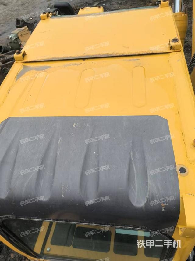 駕駛室頂部俯視（上車部件）