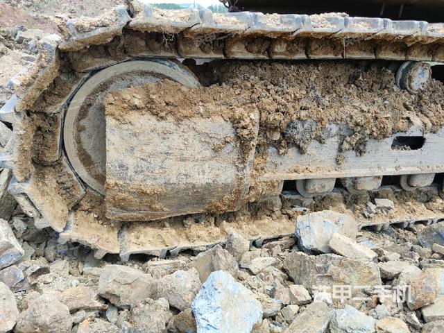 左側(cè)行走馬達(dá)蓋板（行走機(jī)構(gòu)）