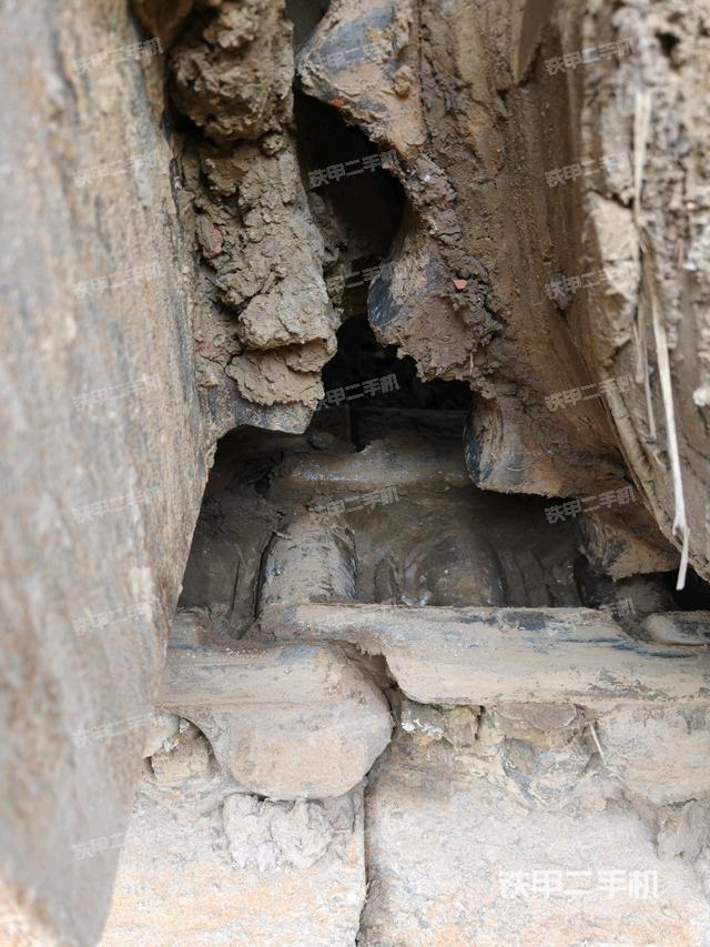 左導(dǎo)向輪（行走機(jī)構(gòu)）