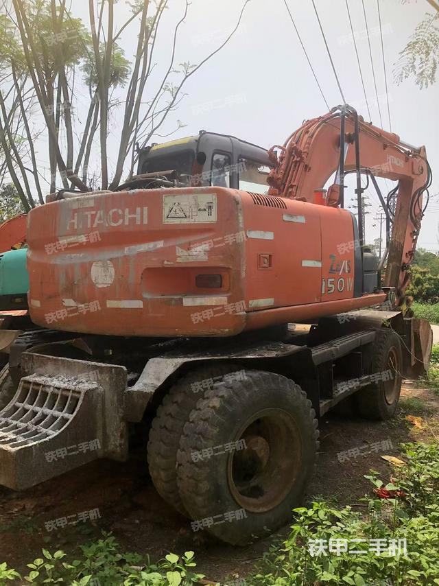 右前45(整機(jī)外觀) 右前45(整機(jī)外觀)