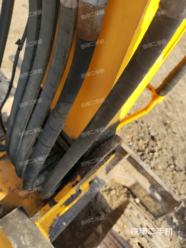 大臂背部俯視（工作和回轉裝置）