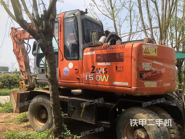 右后45(整機(jī)外觀) 右后45(整機(jī)外觀)