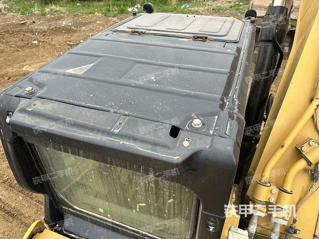 駕駛室頂部（整機(jī)外觀）