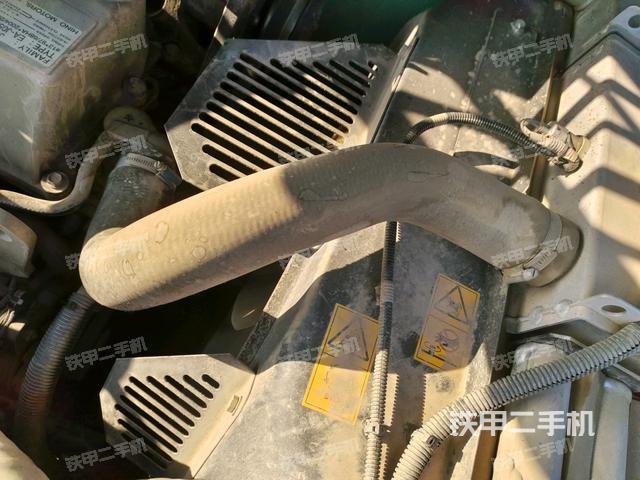 水箱+風扇特寫(上車部件) 水箱+風扇特寫(上車部件)