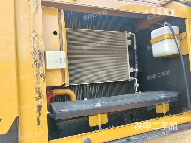 散熱器正面（大件艙室）