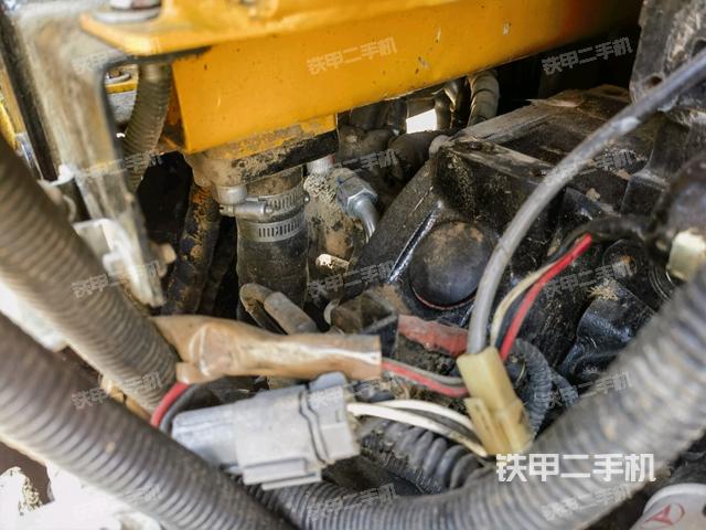 液壓泵室(大件艙室) 液壓泵室(大件艙室)