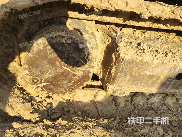 右側行走馬達蓋板(行走機構) 右側行走馬達蓋板(行走機構)