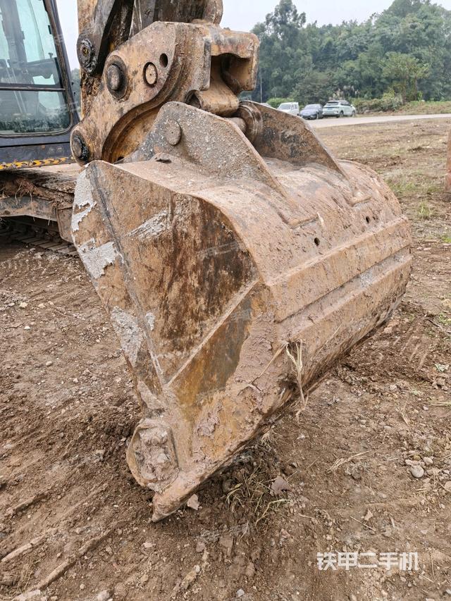 小臂整體左后（工作和回轉(zhuǎn)裝置）