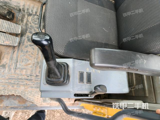 座椅后部（駕駛室部分）