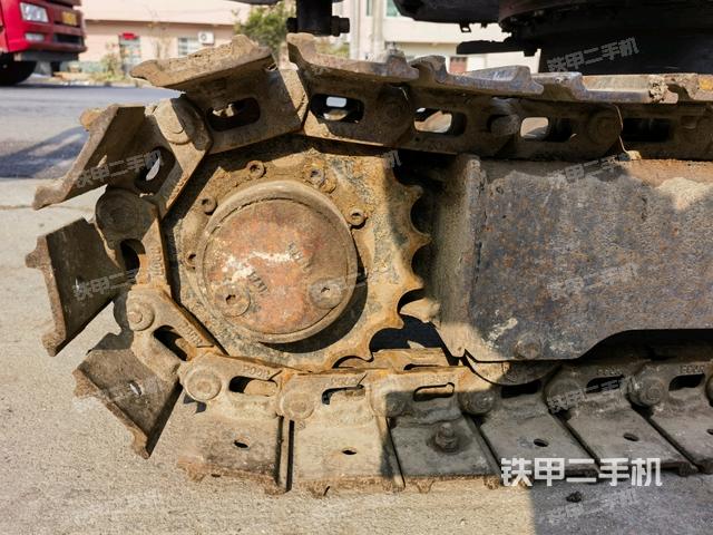 右驅(qū)動(dòng)輪(行走機(jī)構(gòu)) 右驅(qū)動(dòng)輪(行走機(jī)構(gòu))
