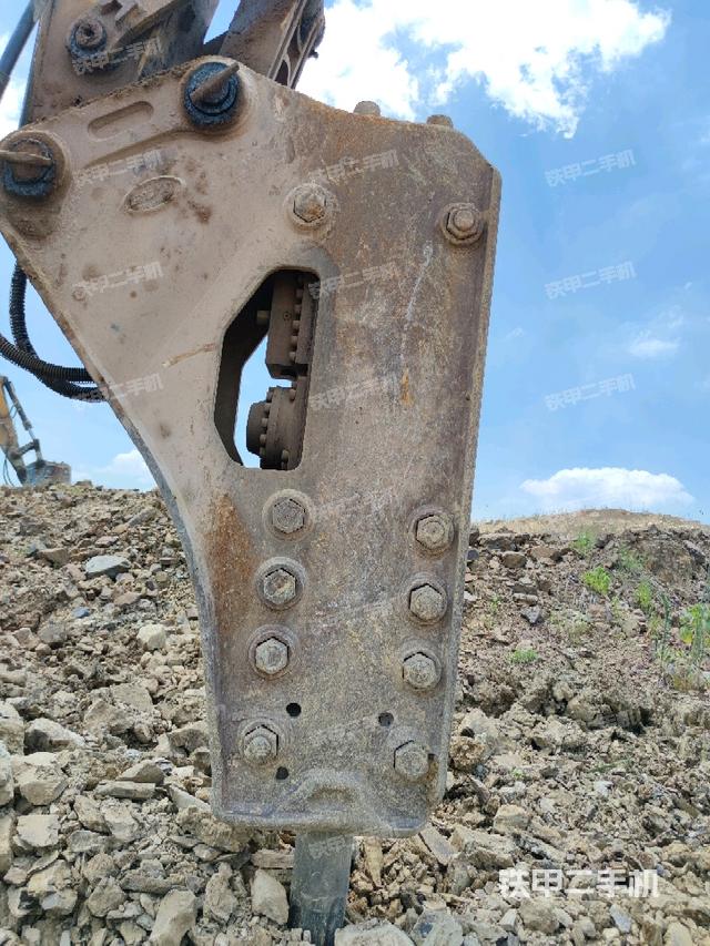 鏟斗45度（工作和回轉(zhuǎn)裝置）