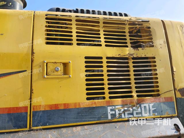 散熱器正面（大件艙室）