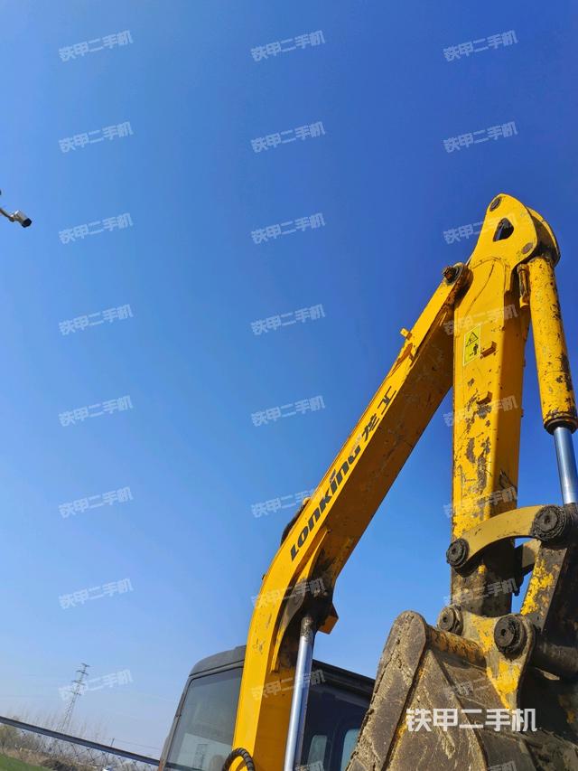 小臂整體右前（工作和回轉裝置）