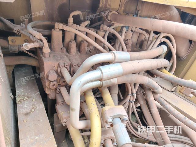 分配閥（上車部件）