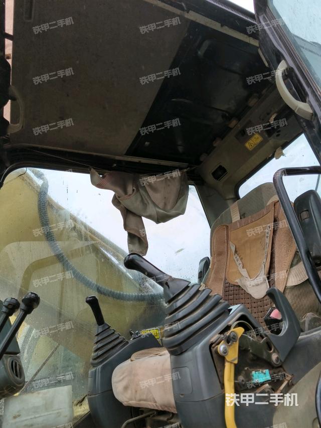 頂棚整體（駕駛室部分）