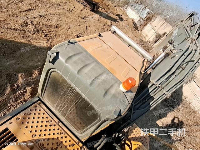 駕駛室頂部（整機(jī)外觀）