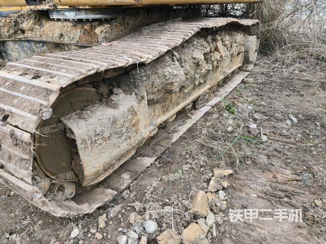 右驅(qū)動(dòng)輪（行走機(jī)構(gòu)）