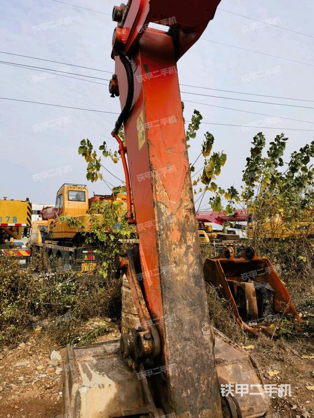 小臂整體左后（工作和回轉(zhuǎn)裝置）