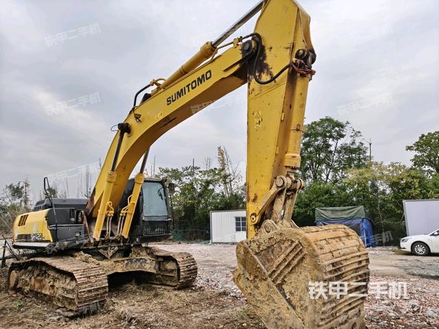 右前45(整機外觀) 右前45(整機外觀)