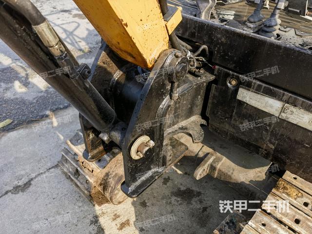 大臂根部?斜(工作和回轉(zhuǎn)裝置) 大臂根部?斜(工作和回轉(zhuǎn)裝置)