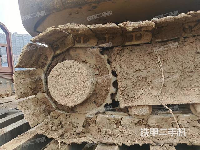 整機(jī)右后45°(整機(jī)外觀) 整機(jī)右后45°(整機(jī)外觀)