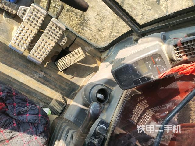 小時(shí)表(駕駛室部分) 小時(shí)表(駕駛室部分)