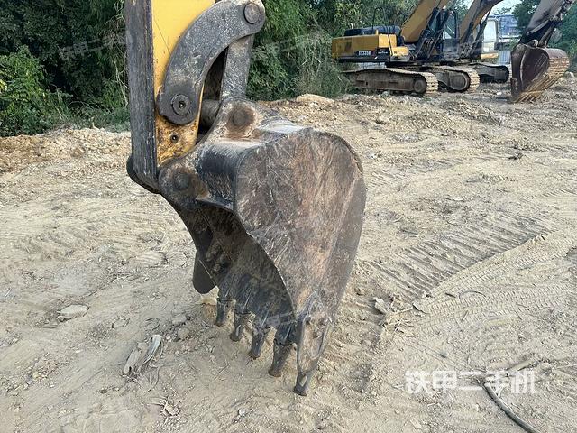 鏟斗45度（工作和回轉(zhuǎn)裝置）