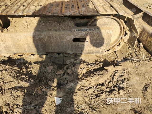 左側履帶整體?（行走機構）