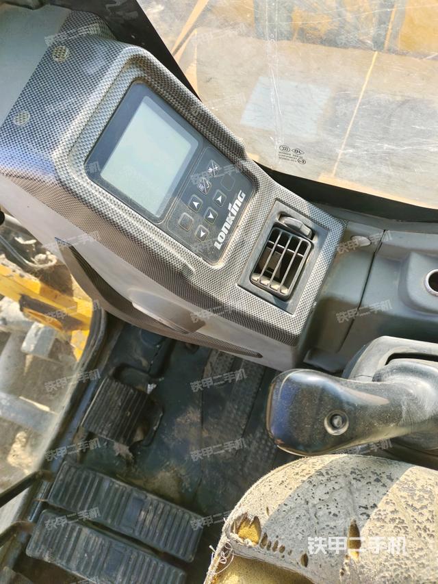 顯示屏?（駕駛室部分）