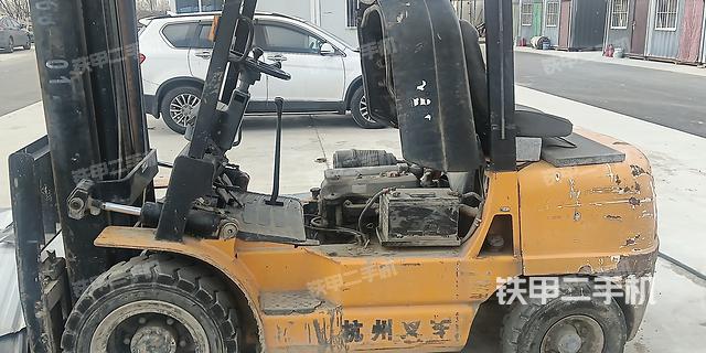 整機(jī)左側(cè)(設(shè)備外觀及核心部件) 整機(jī)左側(cè)(設(shè)備外觀及核心部件)