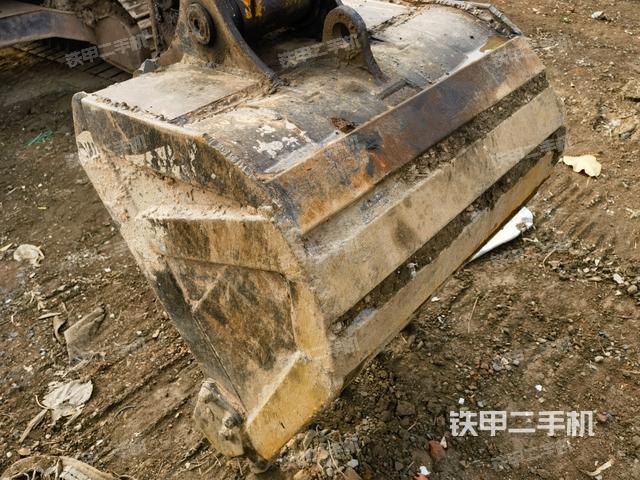 鏟斗45度（工作和回轉(zhuǎn)裝置）