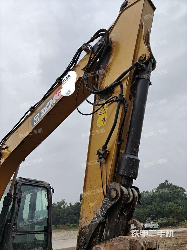 大臂整體?右側(cè)（工作和回轉(zhuǎn)裝置）