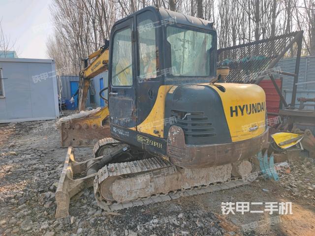 右前45(整機(jī)外觀(guān)) 右前45(整機(jī)外觀(guān))