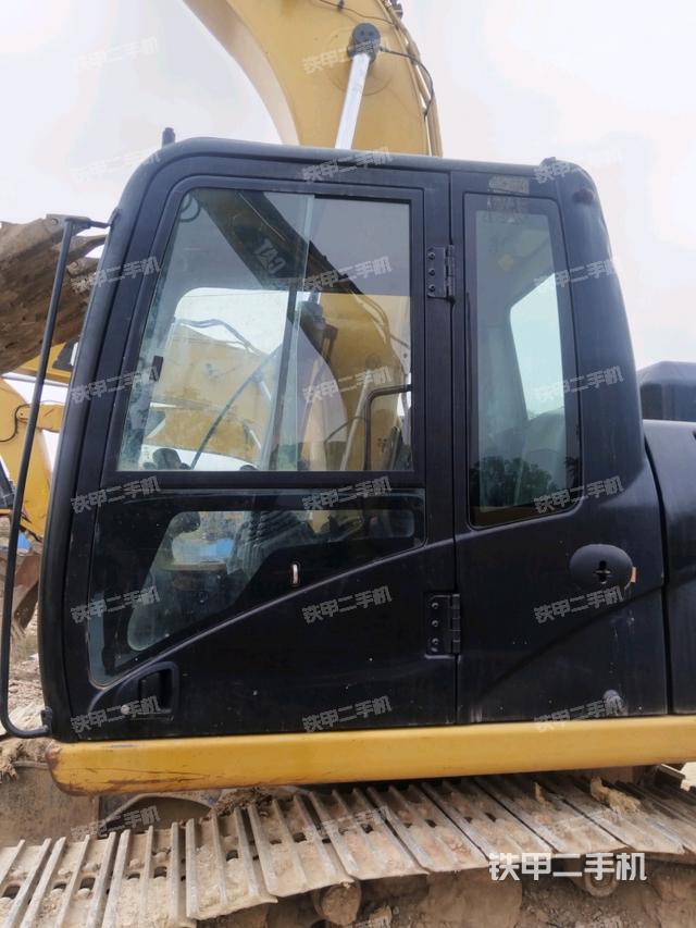 駕駛室正側（駕駛室部分）