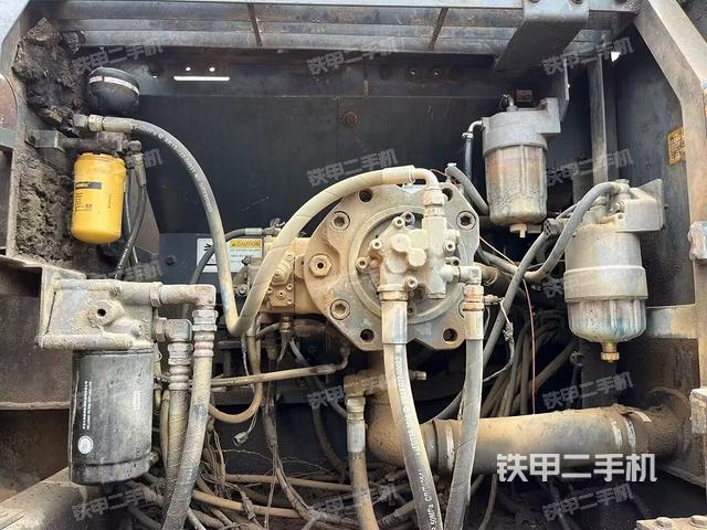 液壓泵室（大件艙室）