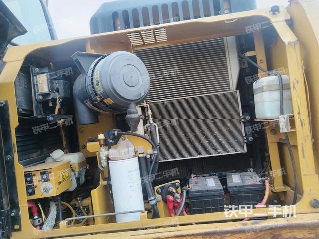 散熱器正面（大件艙室）