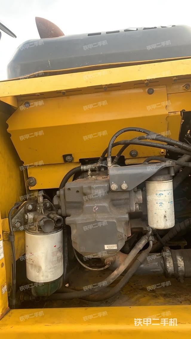 液壓泵室（大件艙室）