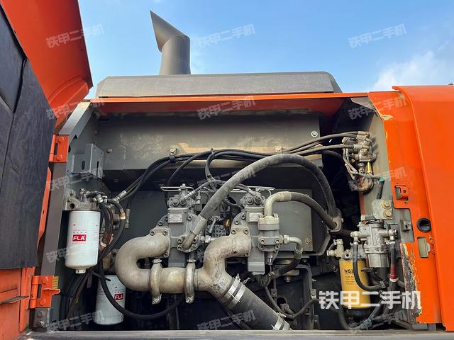 液壓泵室（大件艙室）