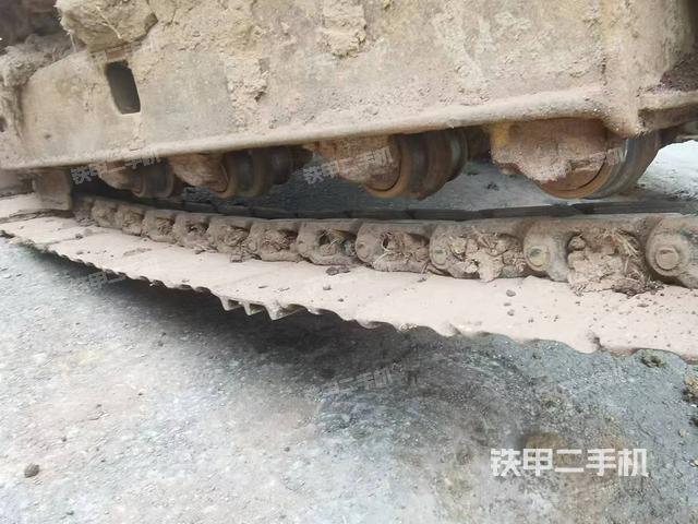 右側行走馬達蓋板(行走機構) 右側行走馬達蓋板(行走機構)