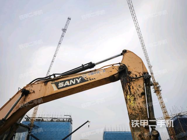 大臂整體?右側(cè)（工作和回轉(zhuǎn)裝置）