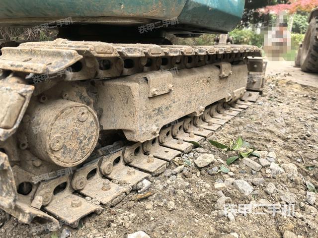 右側履帶整體?（行走機構）