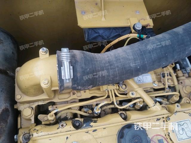 氣門室蓋螺絲特寫(上車部件) 氣門室蓋螺絲特寫(上車部件)