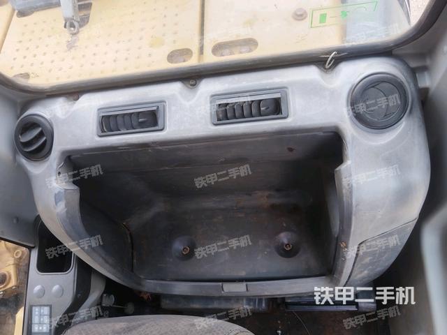 座椅后部（駕駛室部分）