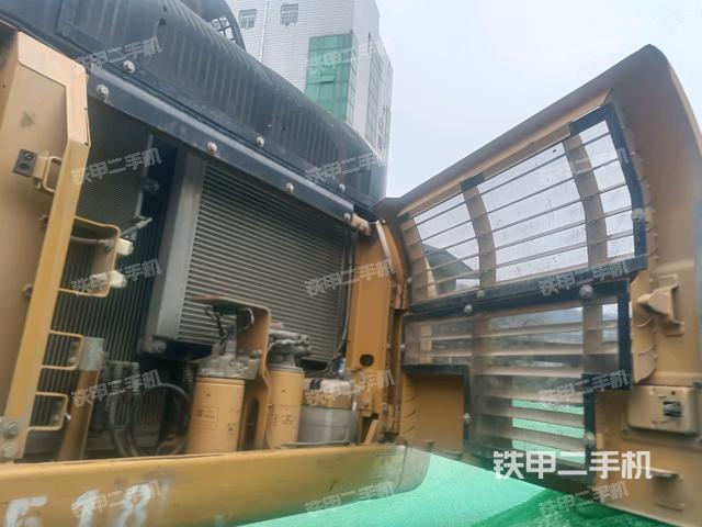 空濾倉整體（大件艙室）