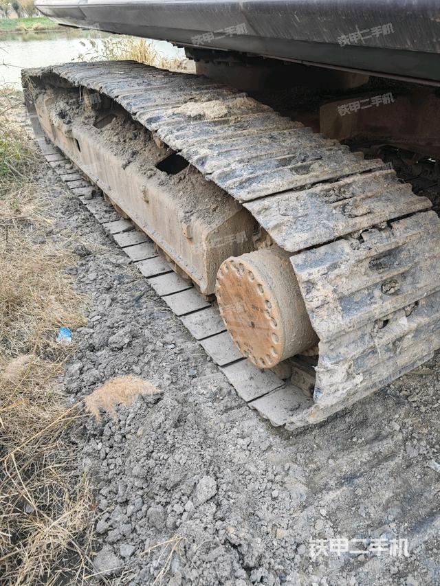 右側(cè)履帶整體（行走機(jī)構(gòu)）