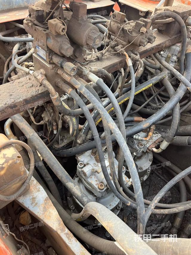 回轉(zhuǎn)馬達(dá)(上車部件) 回轉(zhuǎn)馬達(dá)(上車部件)